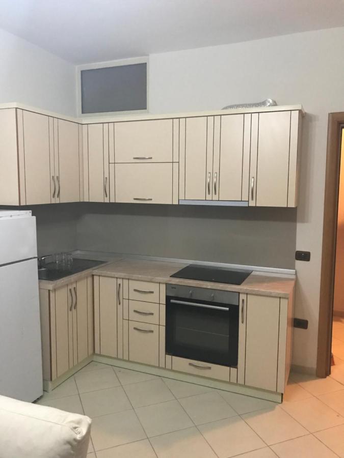 Seanfinity Apartments Влёра Экстерьер фото